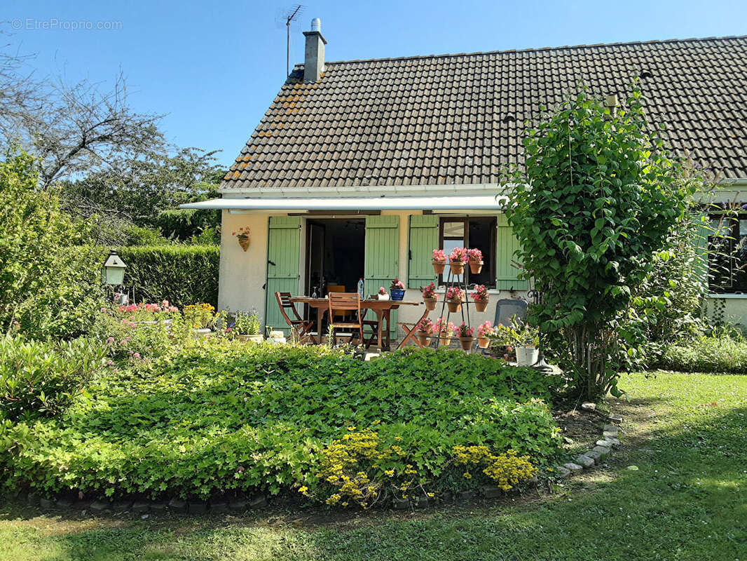 Maison à NONANCOURT