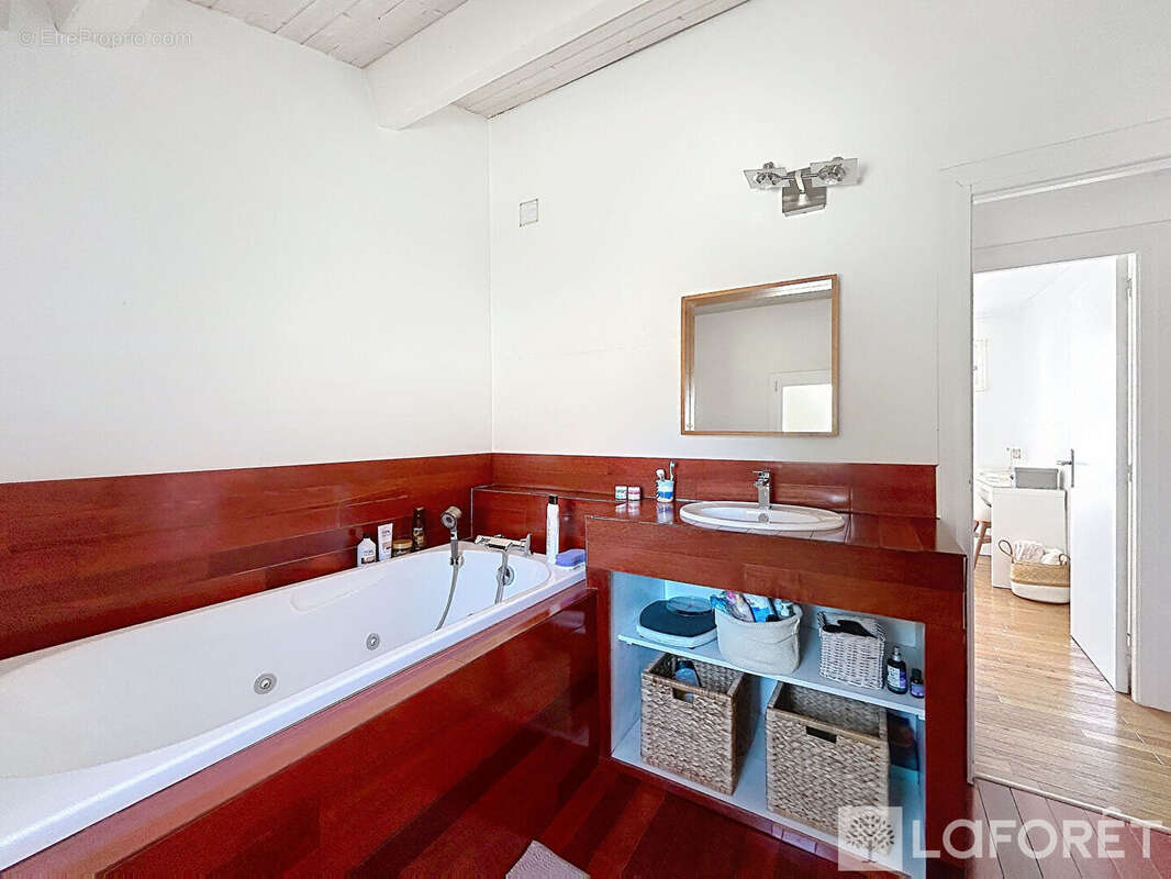 Maison à SAUSSET-LES-PINS