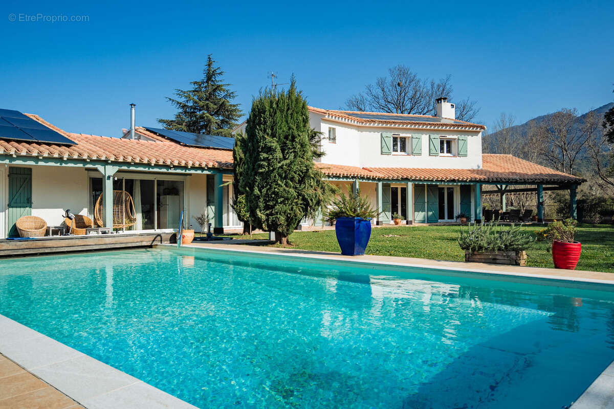 Maison à MONTESQUIEU-DES-ALBERES