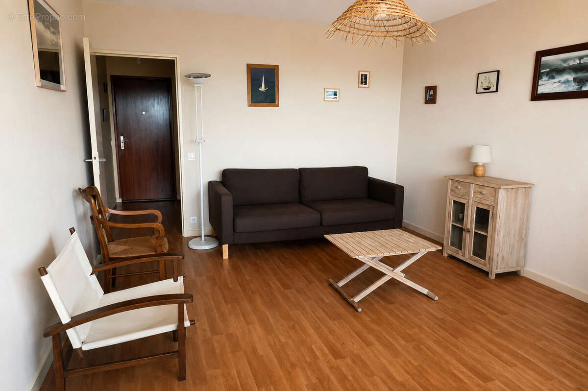 Appartement à VAUX-SUR-MER