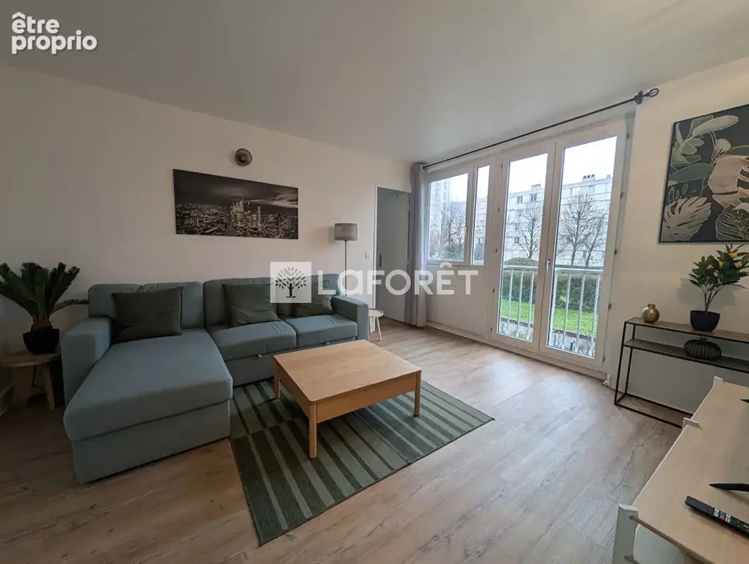 Appartement à ROSNY-SOUS-BOIS
