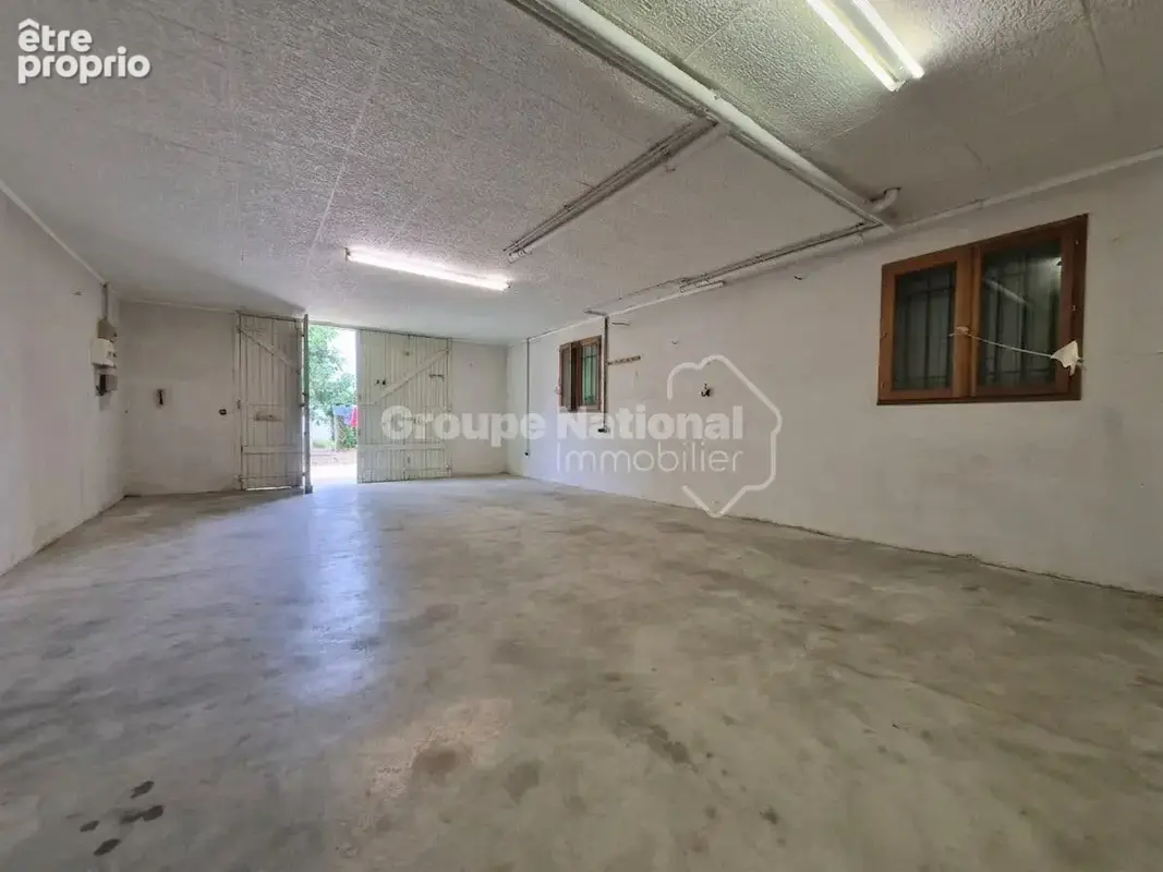 Villa Saint Just  3 chambres , piscine , sous sol amenageable , hangar 125m² - photo 17