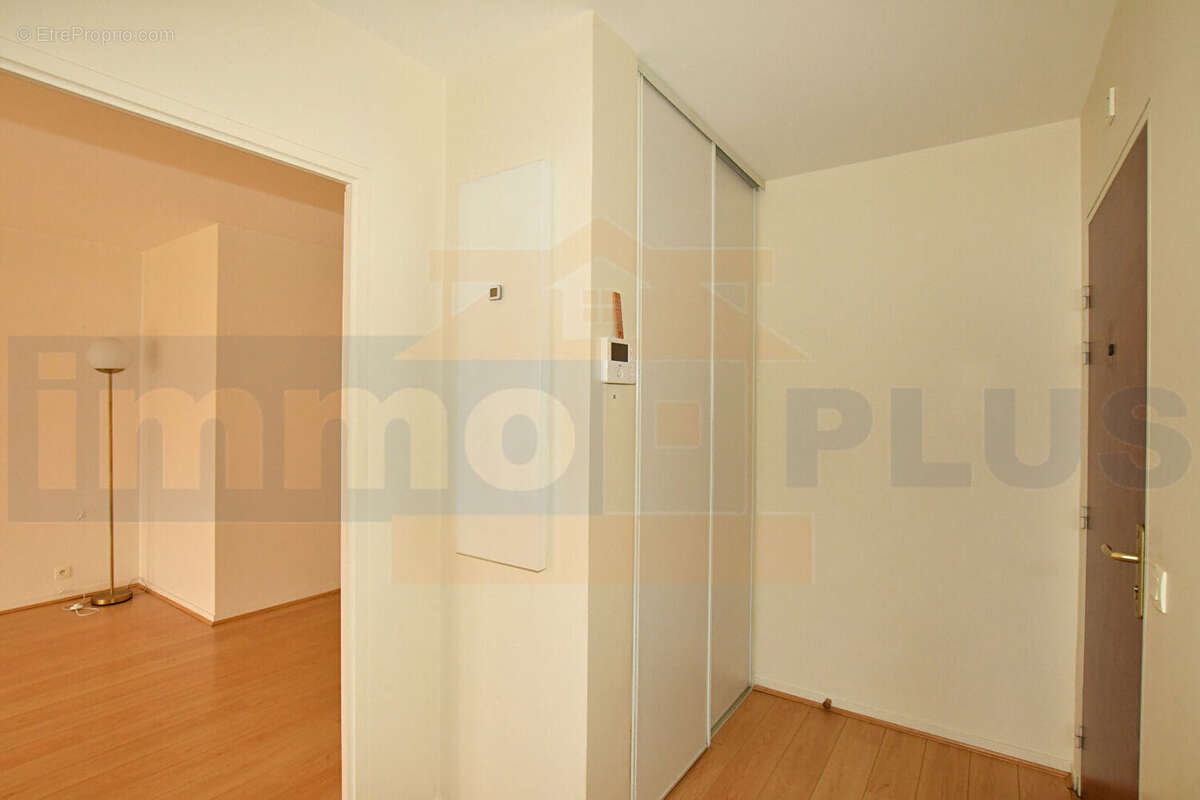 Appartement à BOIS-D'ARCY