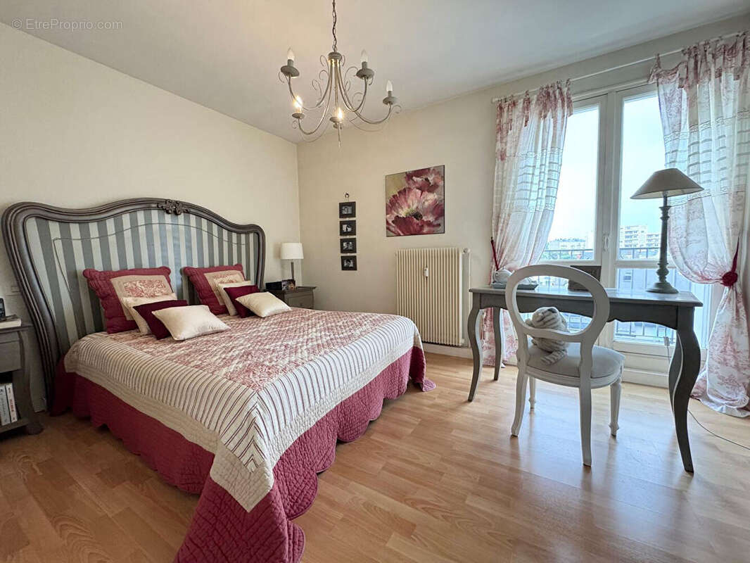 Appartement à LAVAL
