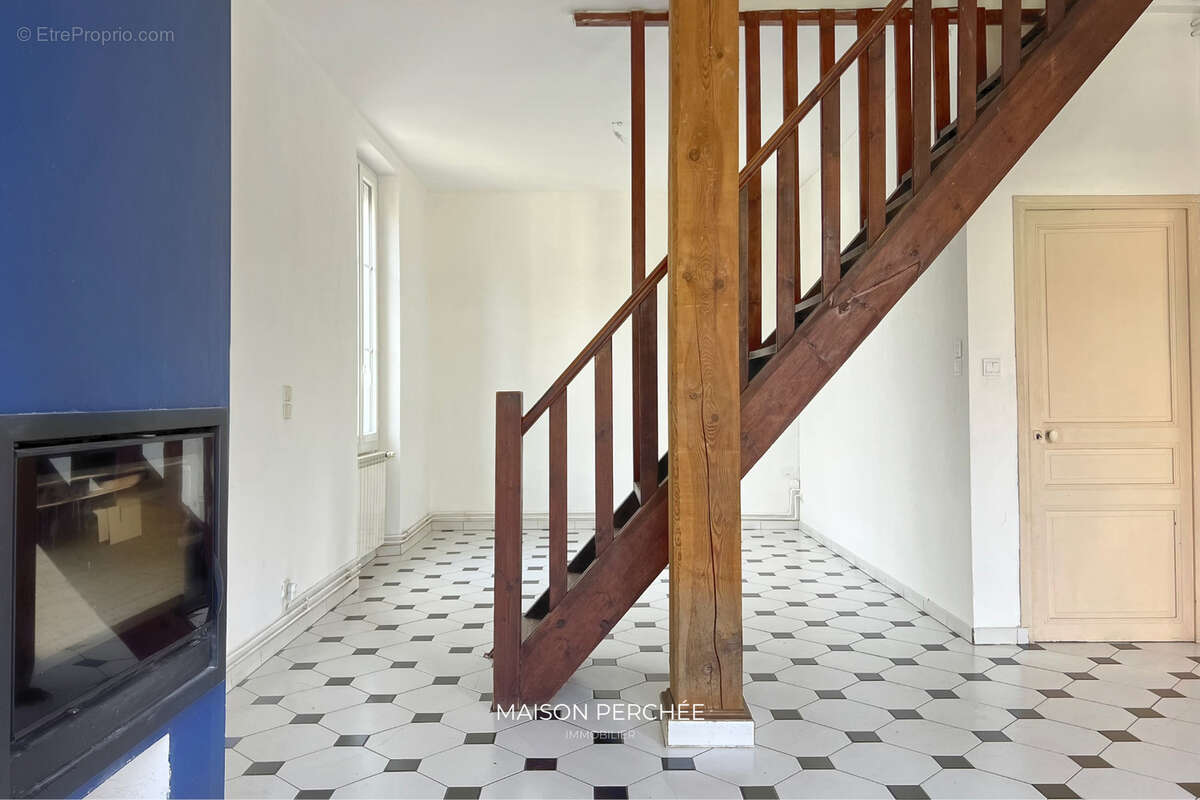 Maison à TRANS-EN-PROVENCE