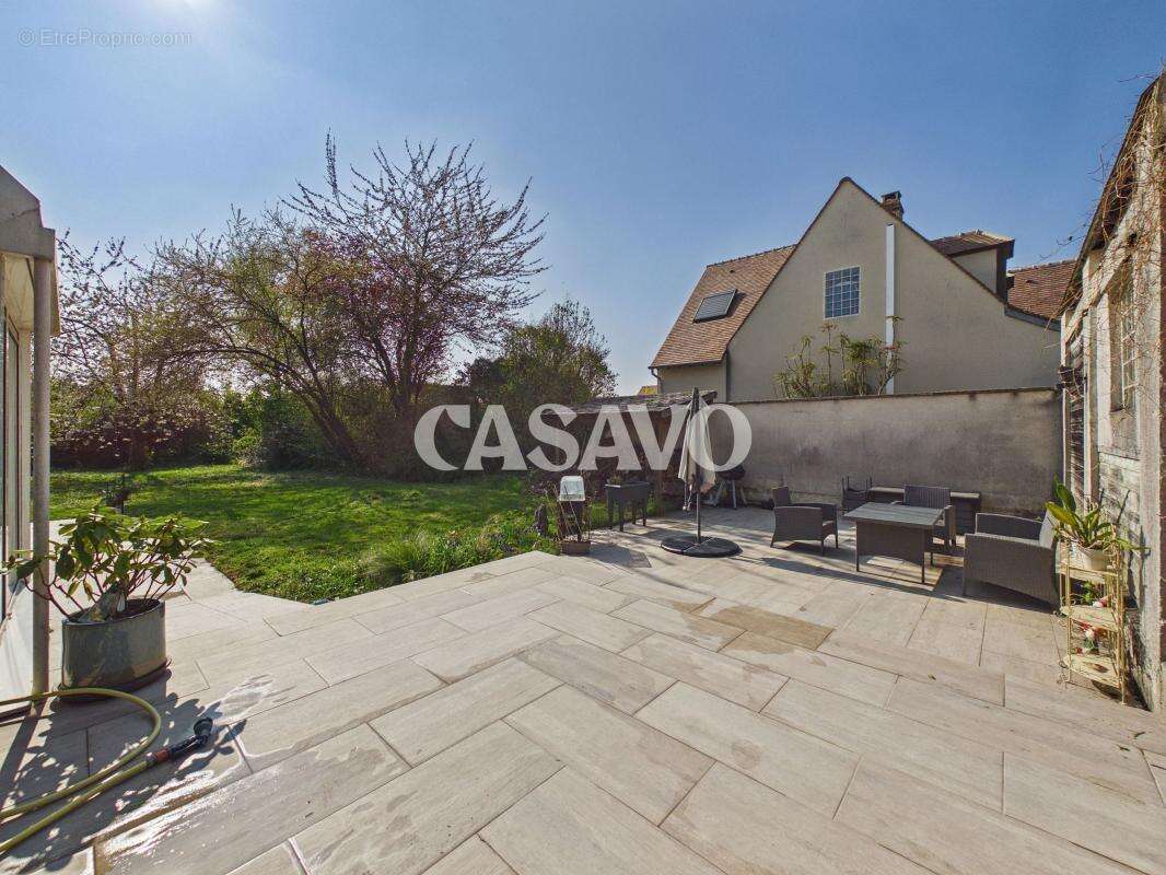 Maison à SAINT-PRIX