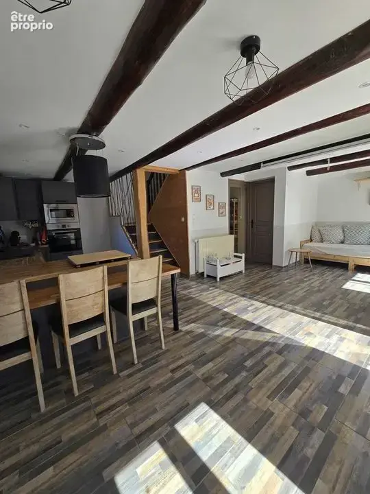 Coup de coeur - Maison entièrement rénovée avec 3 chambres - photo 7