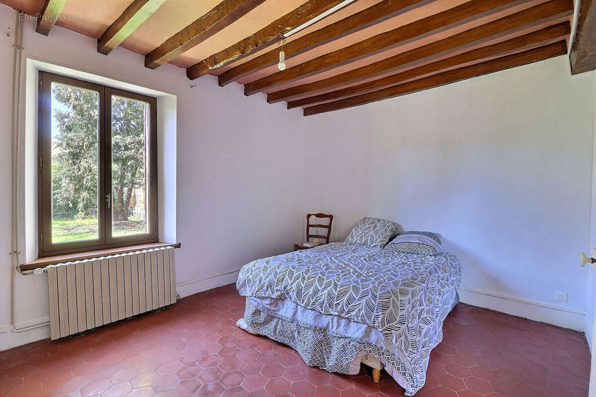 Maison à EPERNON