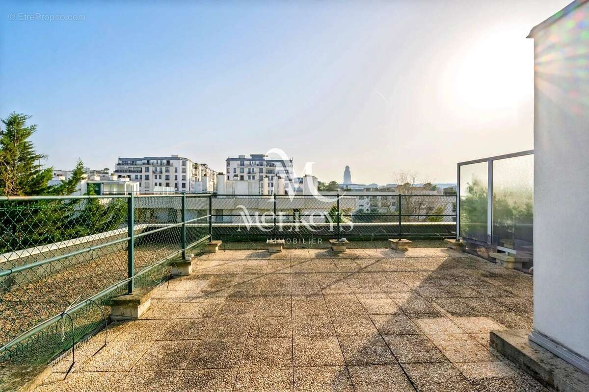 Appartement à BOULOGNE-BILLANCOURT
