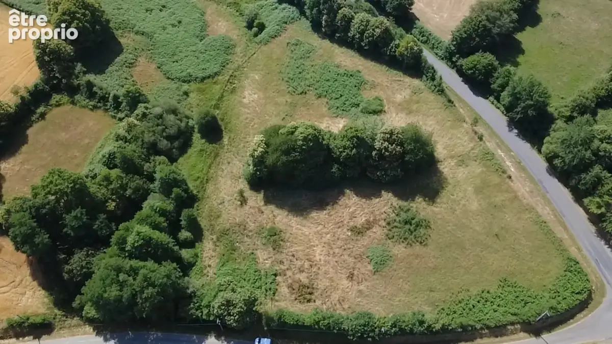 Maison à vendre 105 m² 3 chambres 6 pièces dépendances 6.5 hectares terrain et bois  AIGURANDE (36) - photo 14