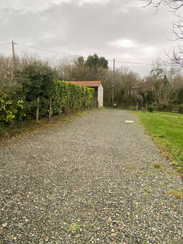 Terrain Niort - photo 3