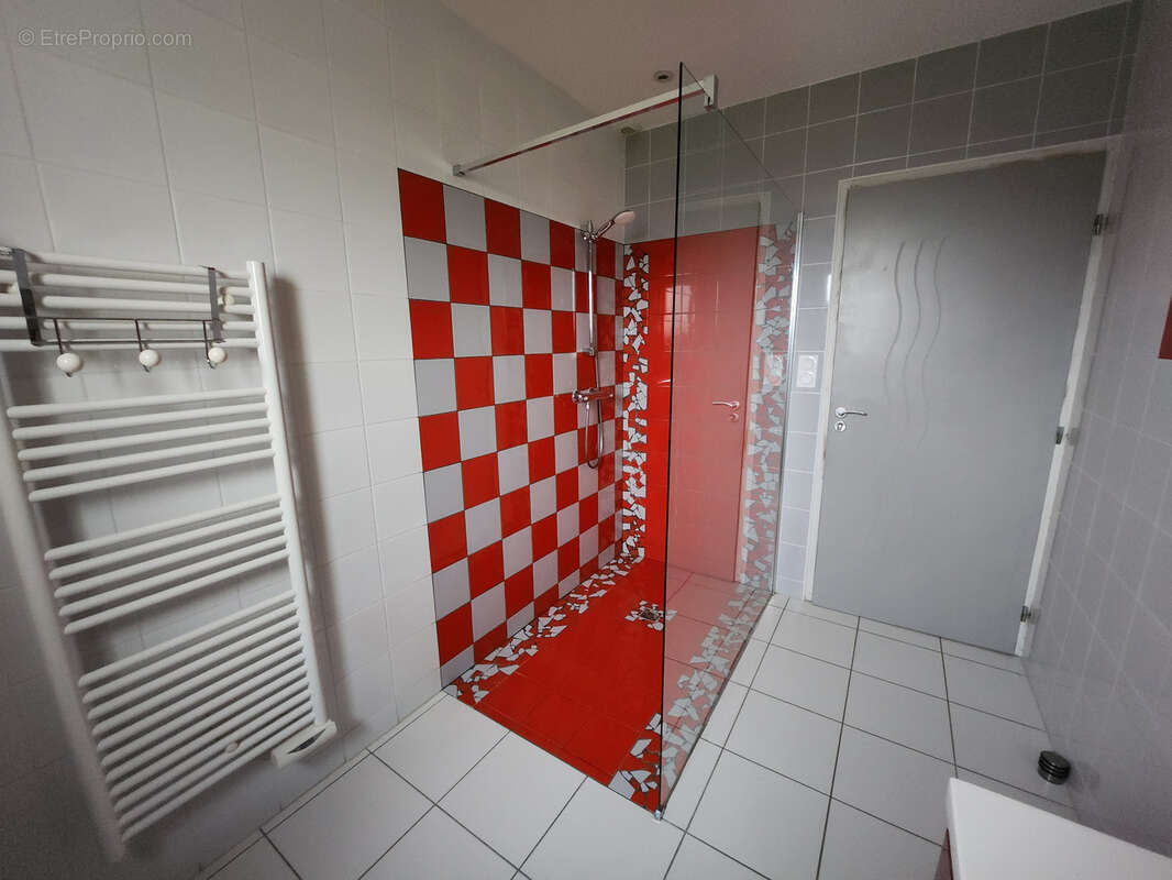 Maison plain-pied 3 chambres et garage - photo 10