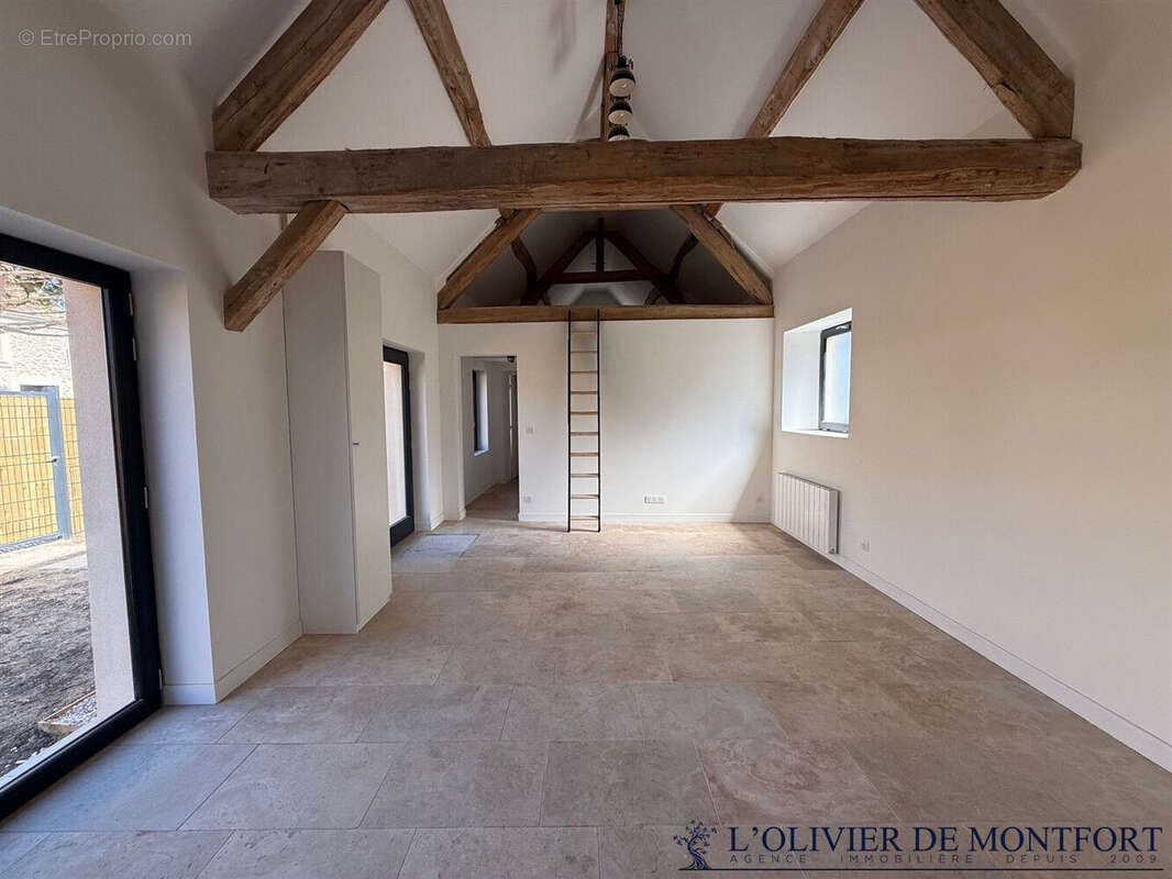 Maison à MONTFORT-L'AMAURY