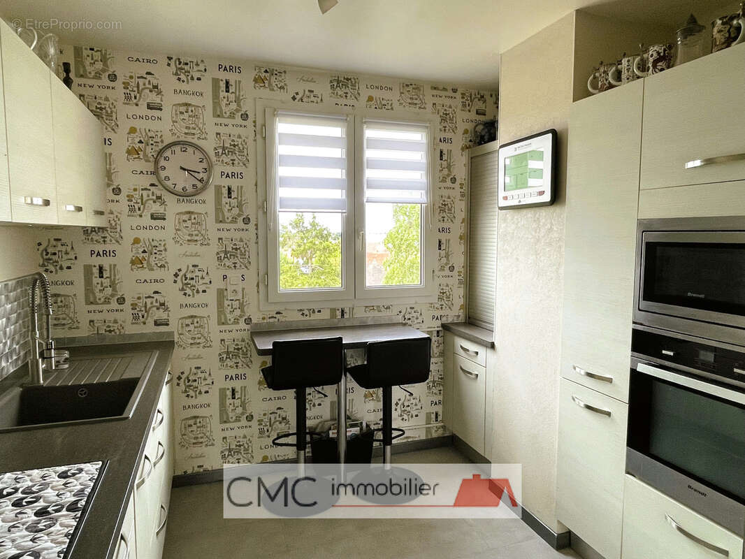 Appartement 81 m² à Luisant  - photo 4