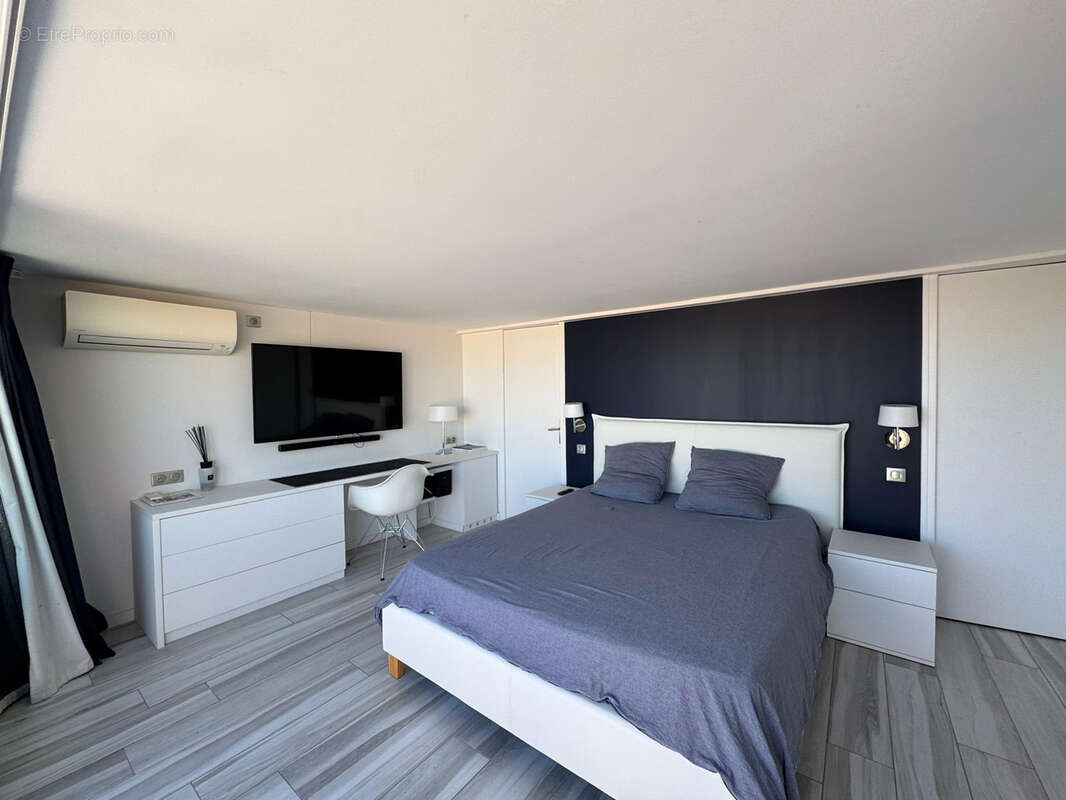 Appartement à SAINT-TROPEZ