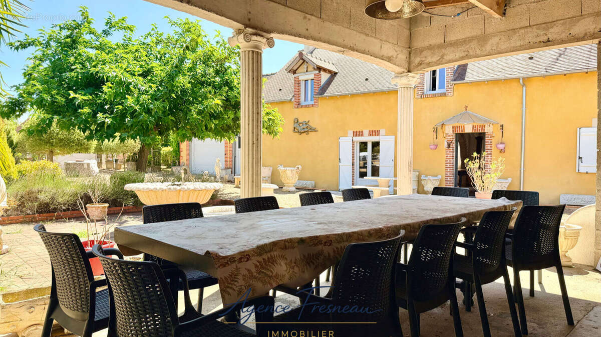 Propriété à la campagne de presque 300 m2 - terrain de 21 563 m² au calme et sans vis à vis - photo 4