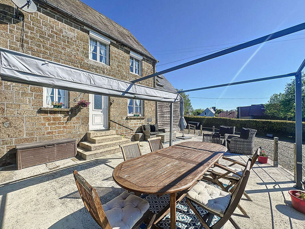 Maison à JUVIGNY-LE-TERTRE