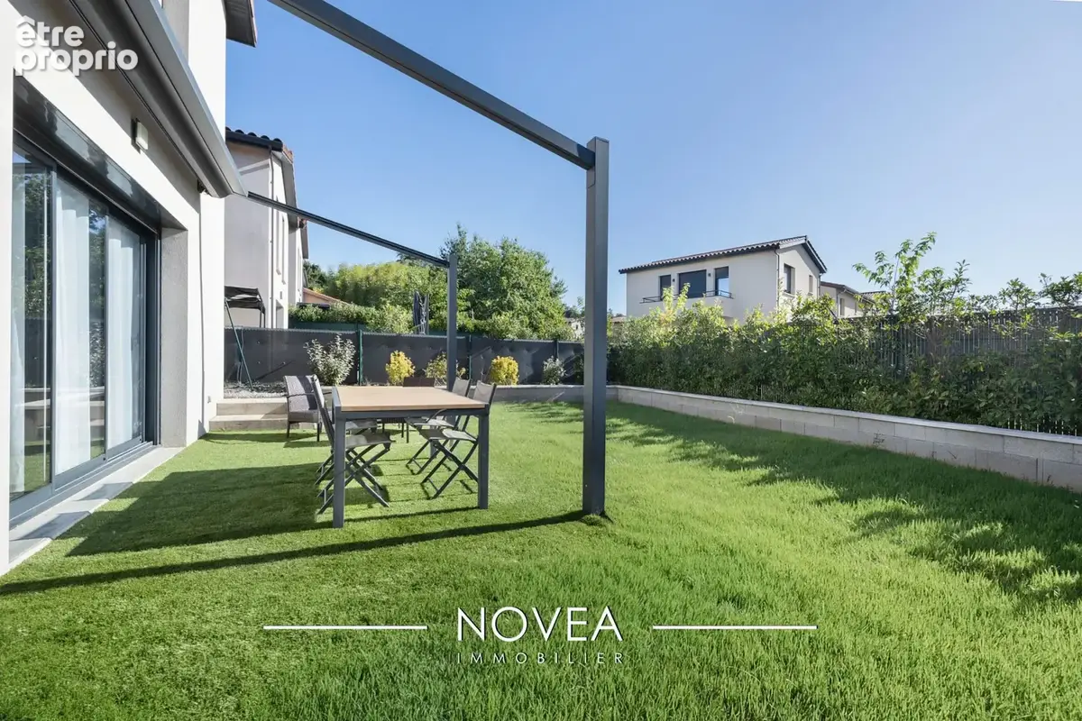 Maison 4 pièces 96 m² à vendre à Reyrieux (01600) - photo 3