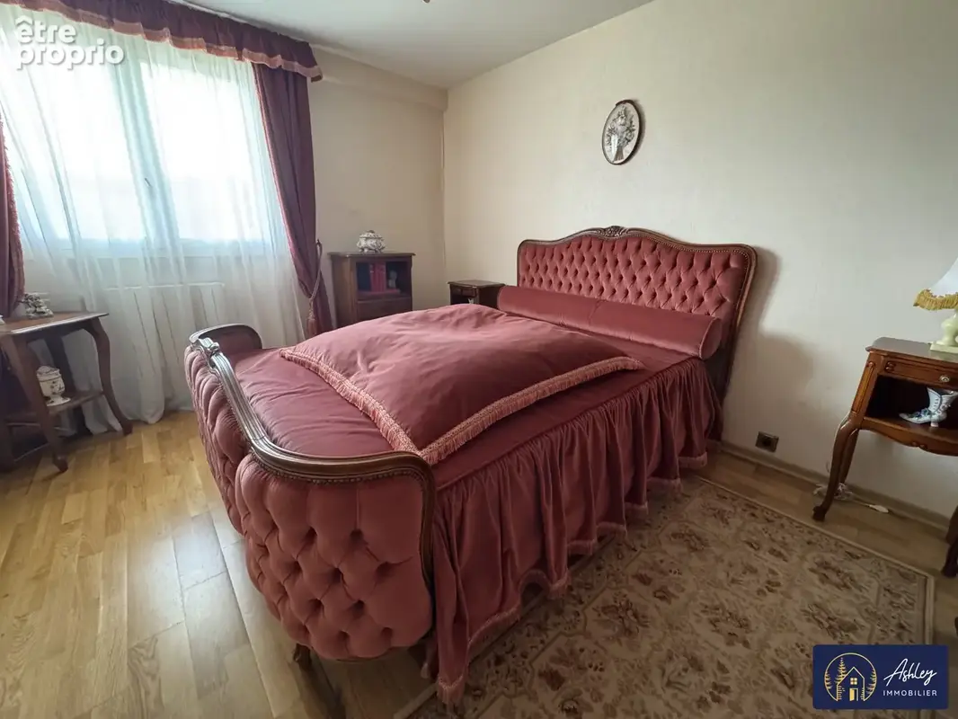 Maison à vendre 5 pièces YDES