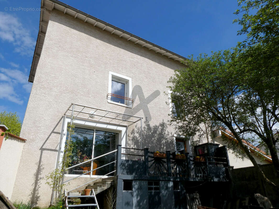 Grande maison de village avec grand jardin clos. - photo 15