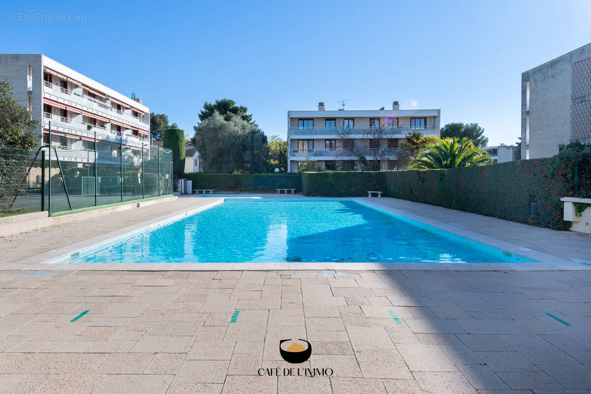 Appartement à MARSEILLE-12E