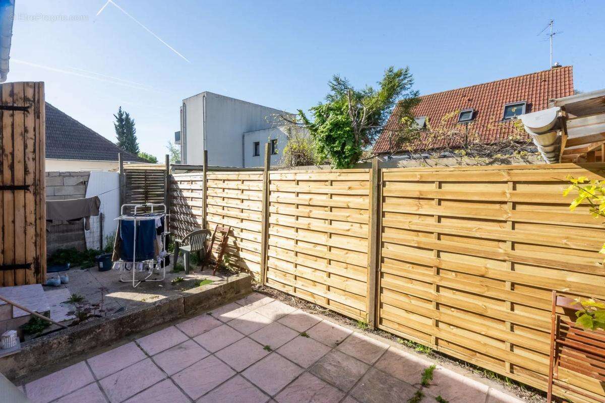 Maison à SAINT-DENIS