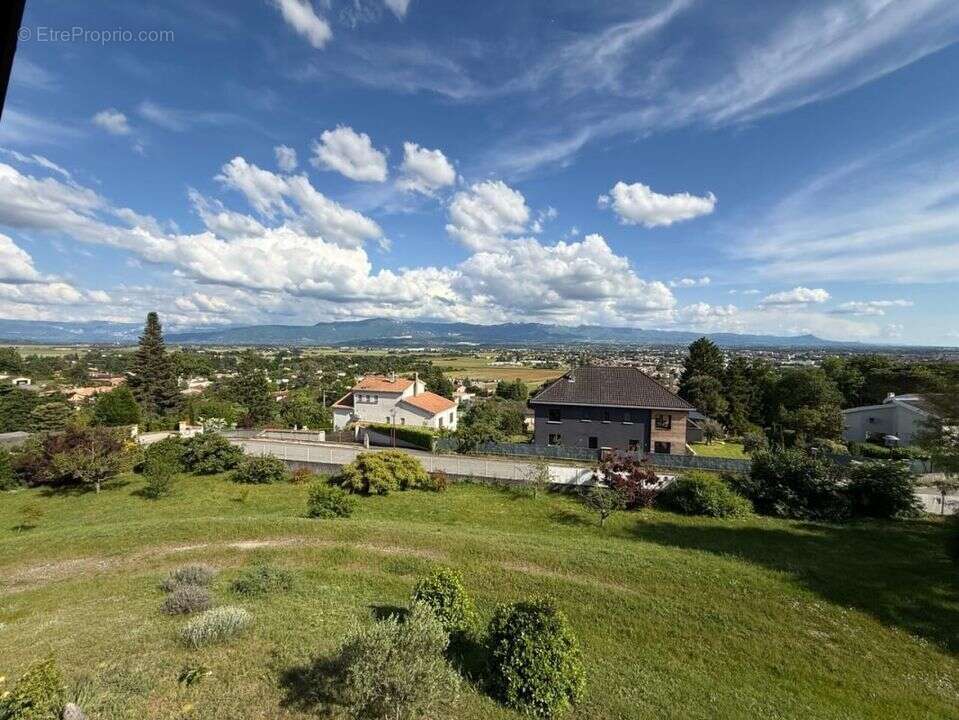 Maison à MOURS-SAINT-EUSEBE