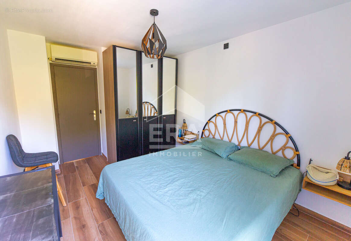 Appartement à MANDELIEU-LA-NAPOULE