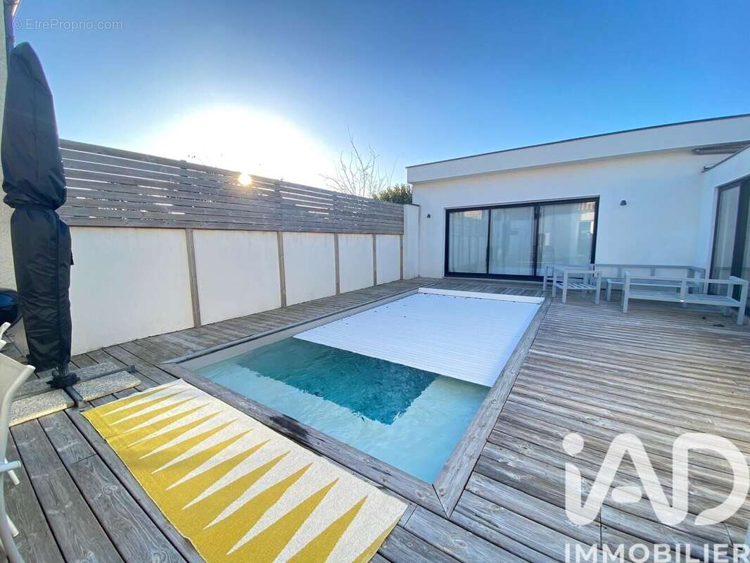 Photo 2 - Maison à SAINT-XANDRE