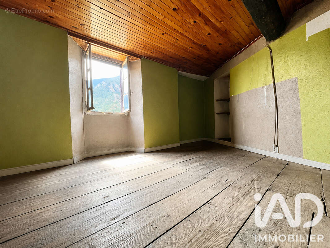 Maison 45 m² à Nohedes  - photo 4