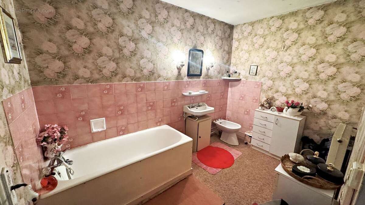 Maison à CASTILLON-LA-BATAILLE