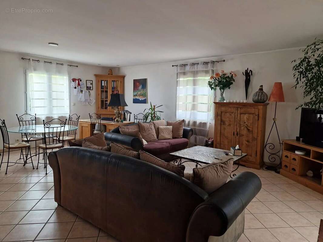 Maison à ROMANS-SUR-ISERE