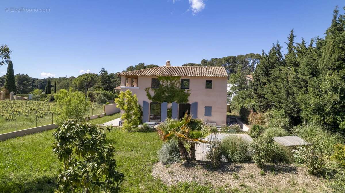 Maison à ROQUEFORT-LA-BEDOULE
