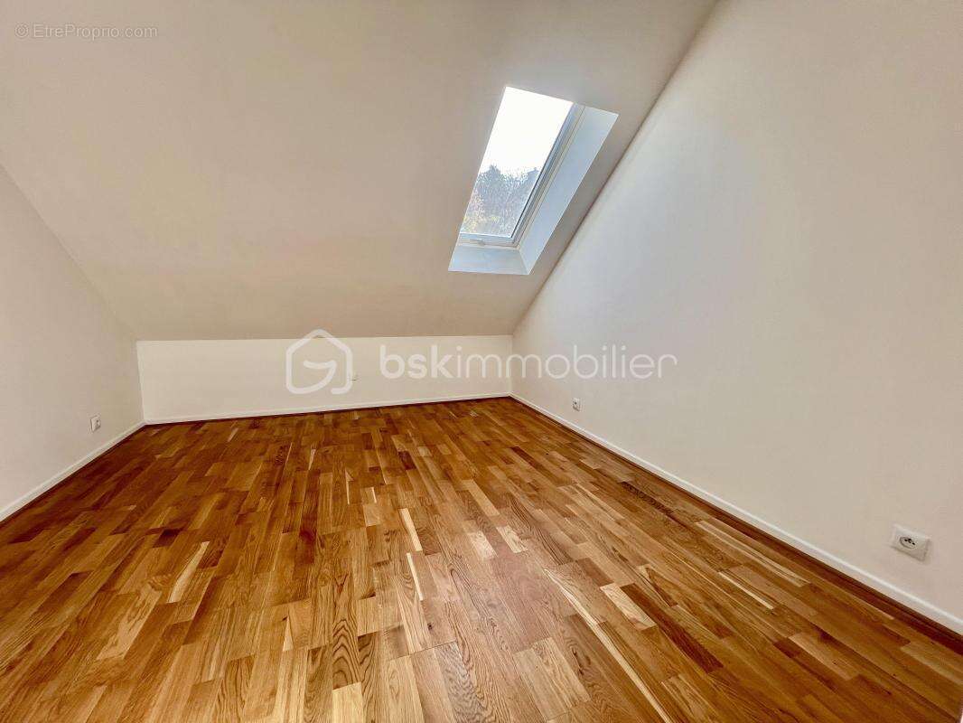 Appartement à BOUGIVAL