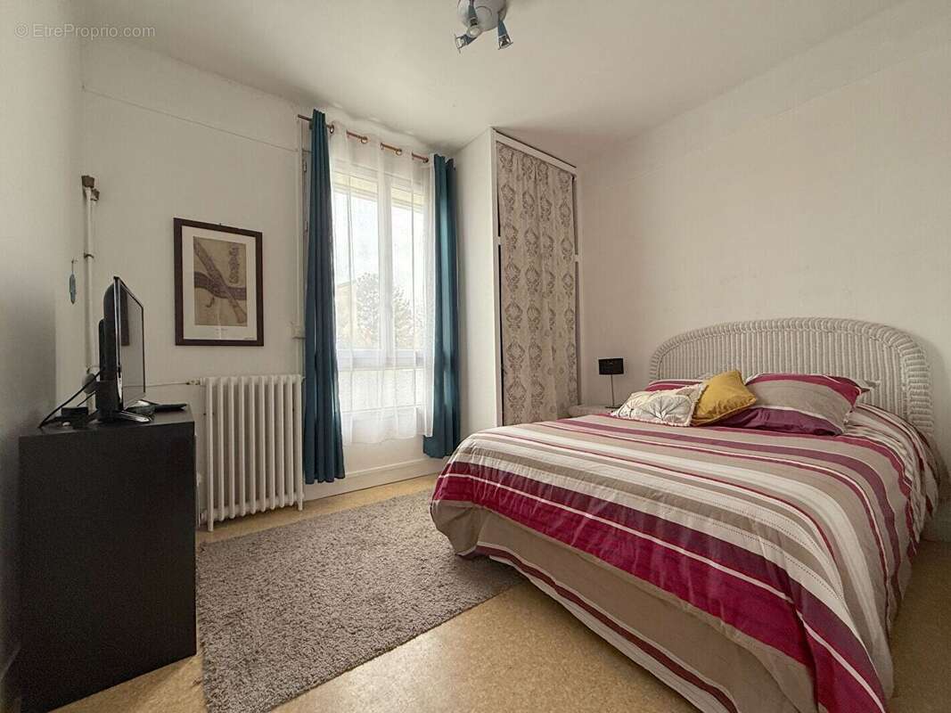 Maison à RIS-ORANGIS