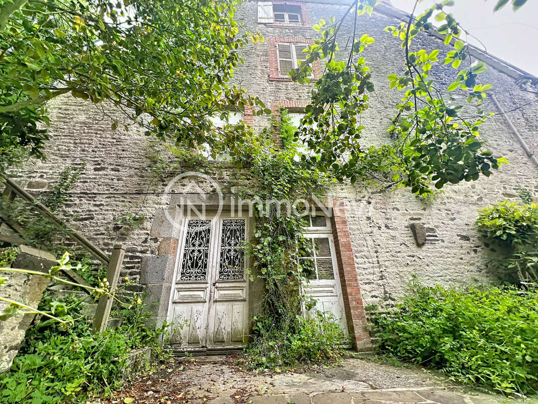 Maison à SAINT-JEAN-LE-THOMAS