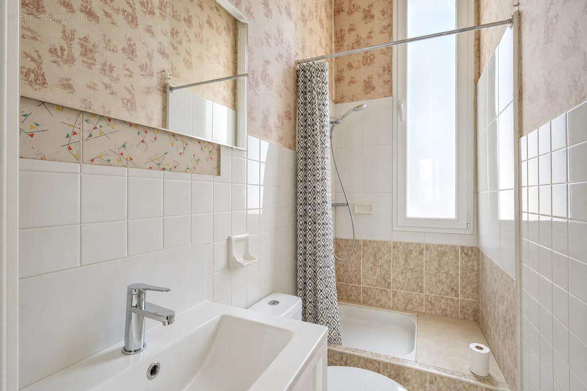 Maison 7 pièces 148 m² à Reignac avec jardin - photo 11