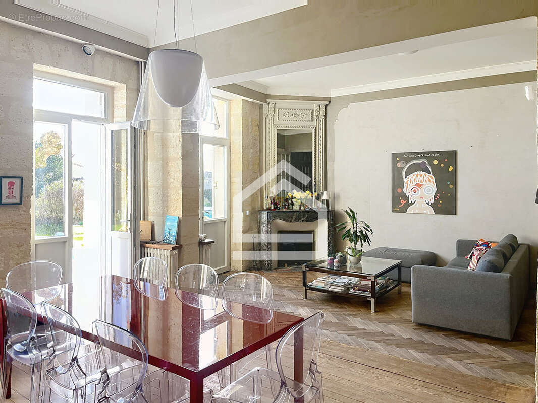 Maison à SAINT-LAURENT-MEDOC