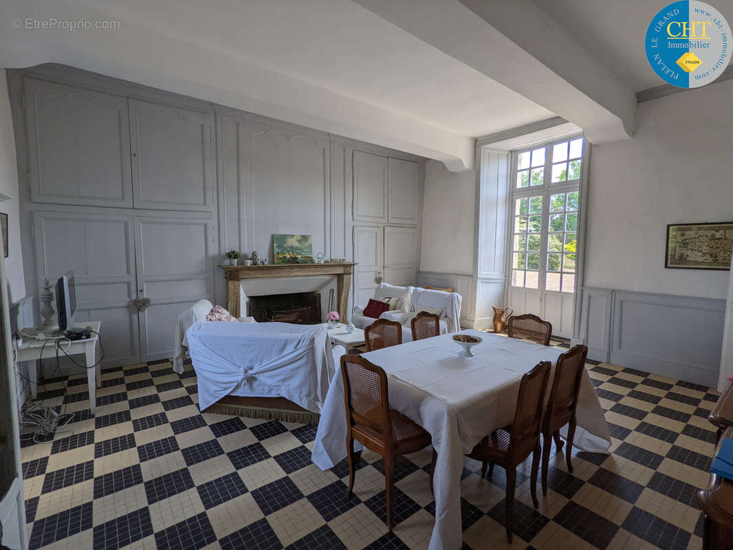 Maison à PAIMPONT
