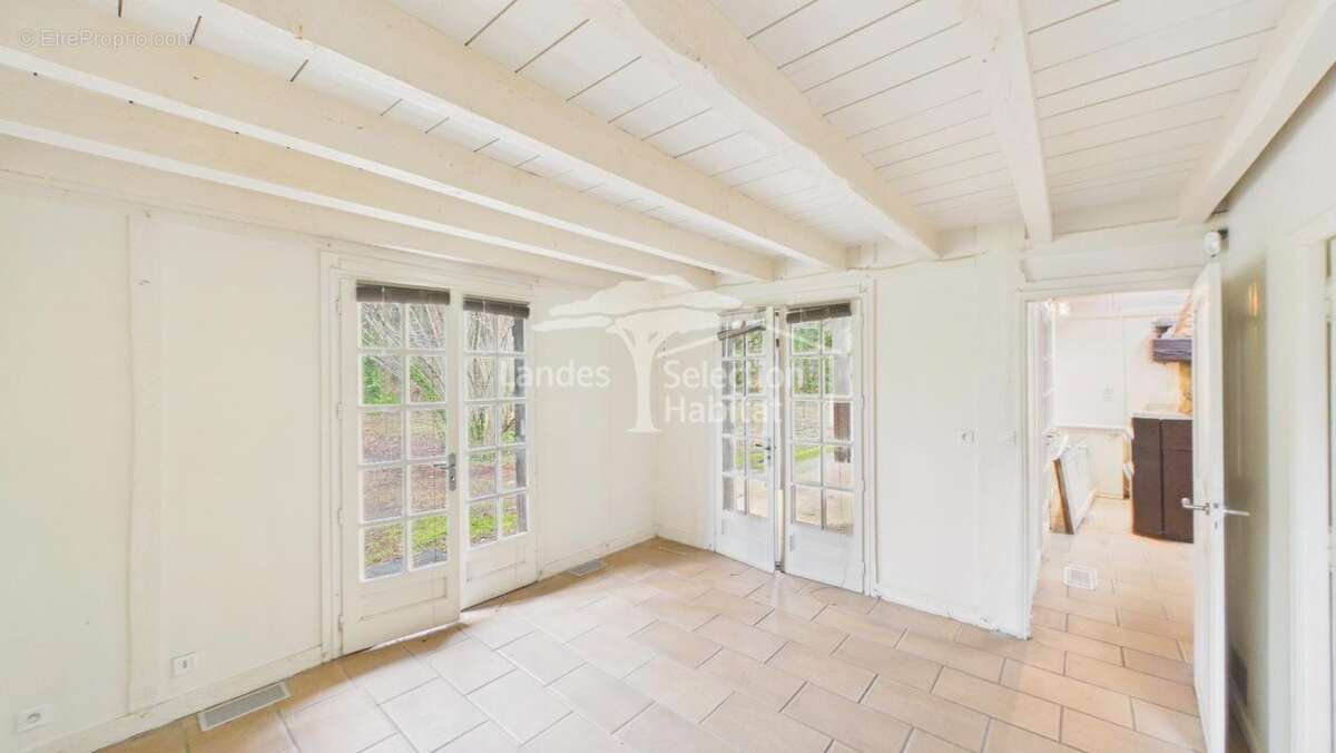 Maison à MAZEROLLES