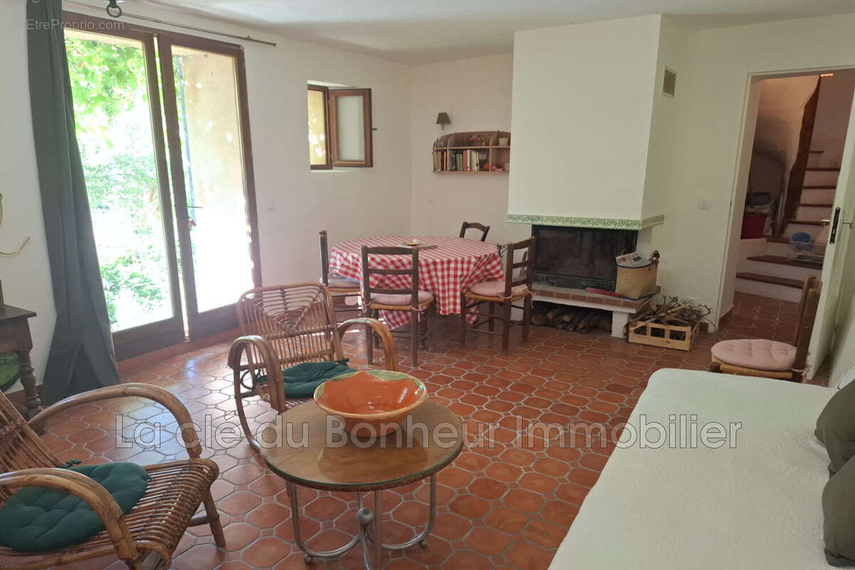 Maison 91 m² à La Palud-Sur-Verdon  - photo 2