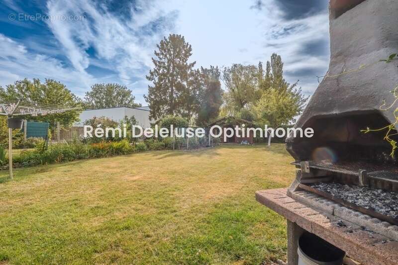 Caudry - Maison individuelle de 4 chambres avec garage & jardin clos sur 393 m² - photo 13