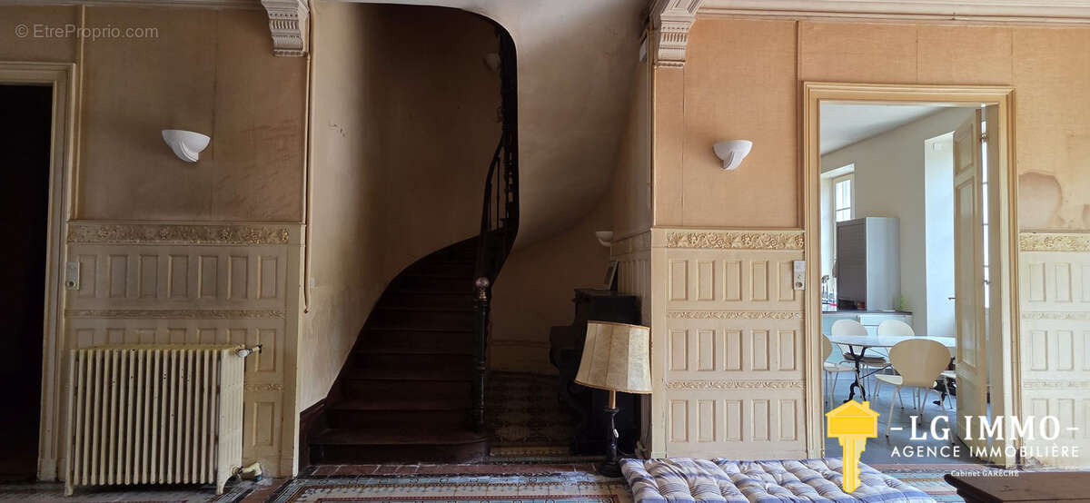 Maison de maitre, 400 m2, 190 m2 dépendances, parc 7 000 m2 - photo 16