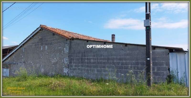 Maison à LA GENETOUZE