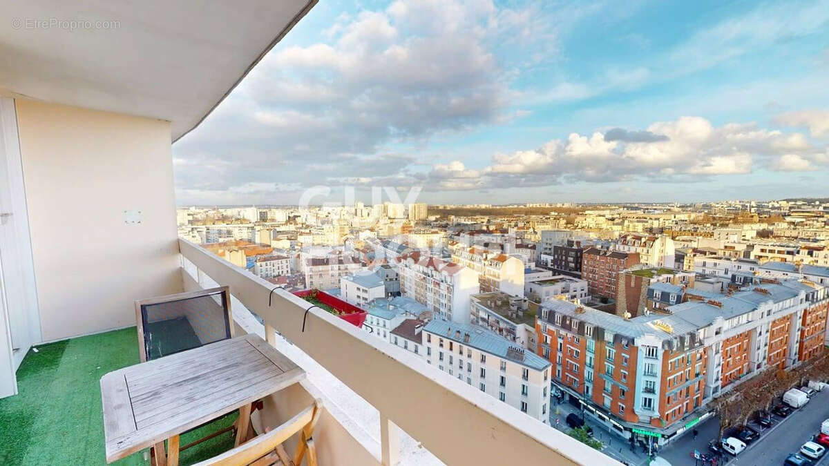 Appartement à AUBERVILLIERS