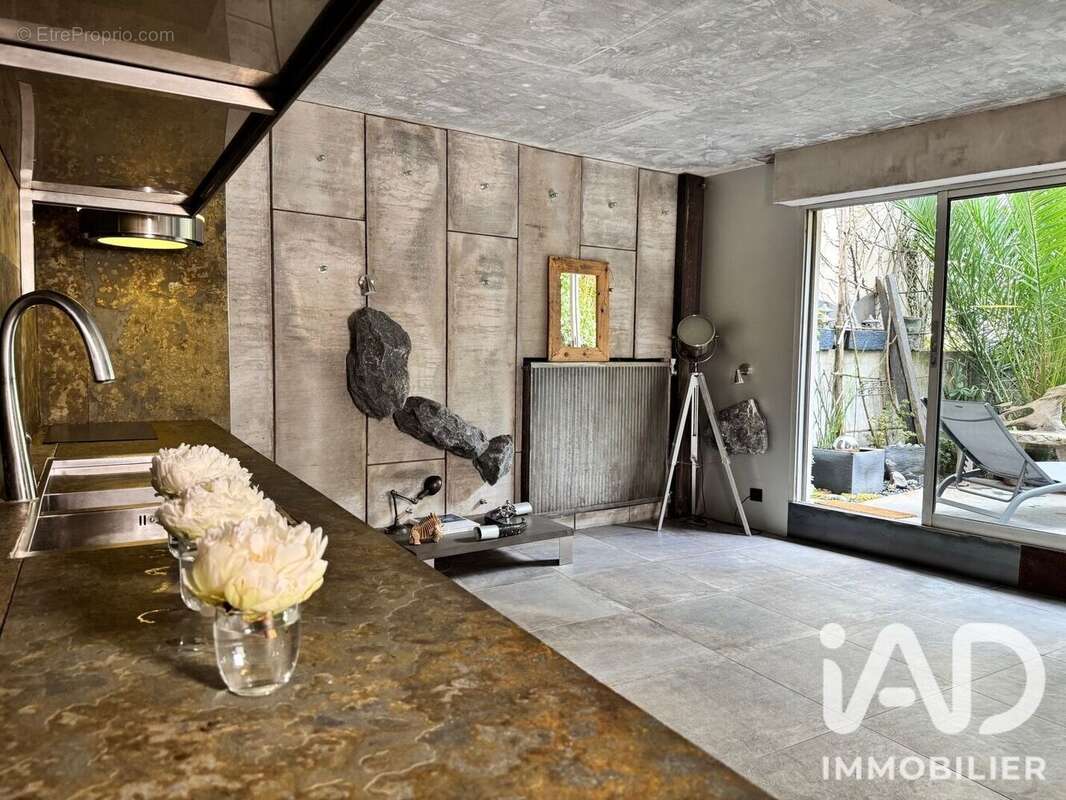 Appartement 75 m² à Paris-19e  - photo 5