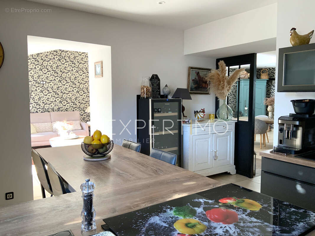 Maison à TALMONT-SAINT-HILAIRE