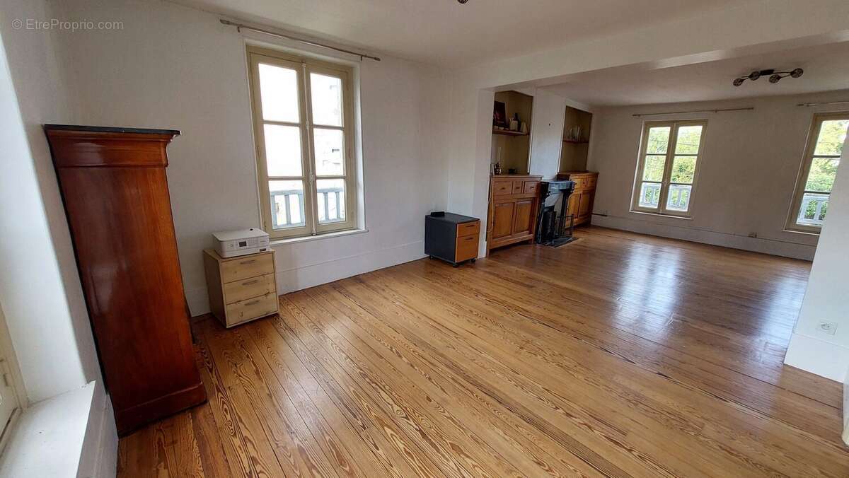 Salon / Séjour - Maison à PONTOISE