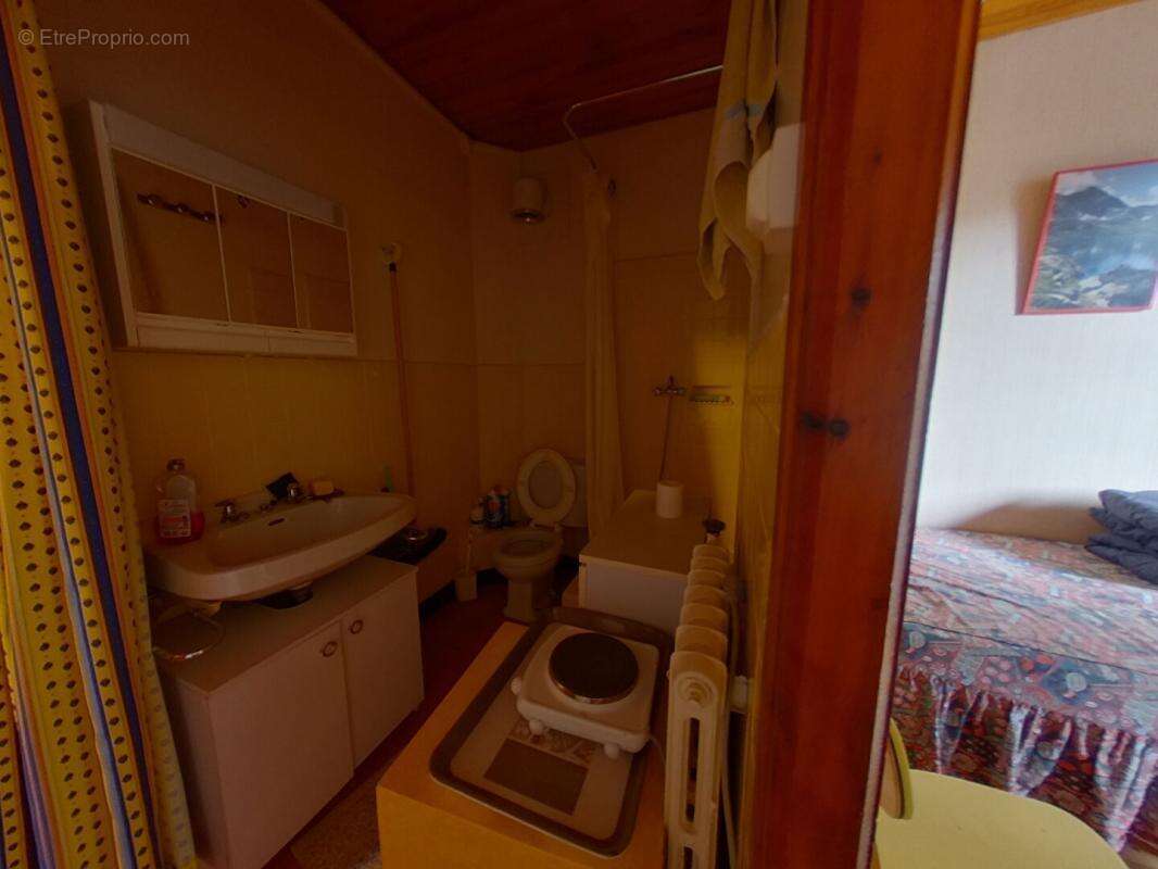 Appartement à LES THUILES