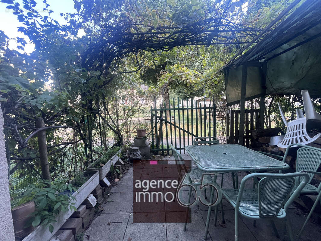 Maison à LUZ-SAINT-SAUVEUR